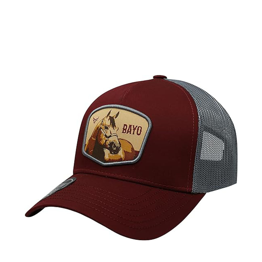 gorra con imagen de un caballo